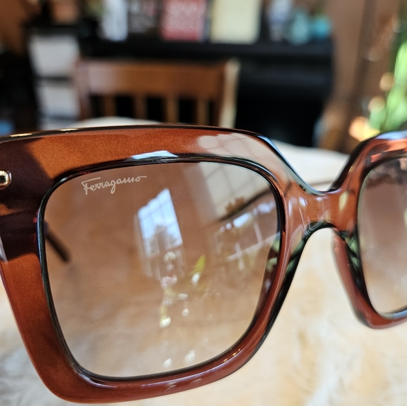 FERRAGAMO Gancini 51MM Rectangle Sunglasses - Picture 14 of 15